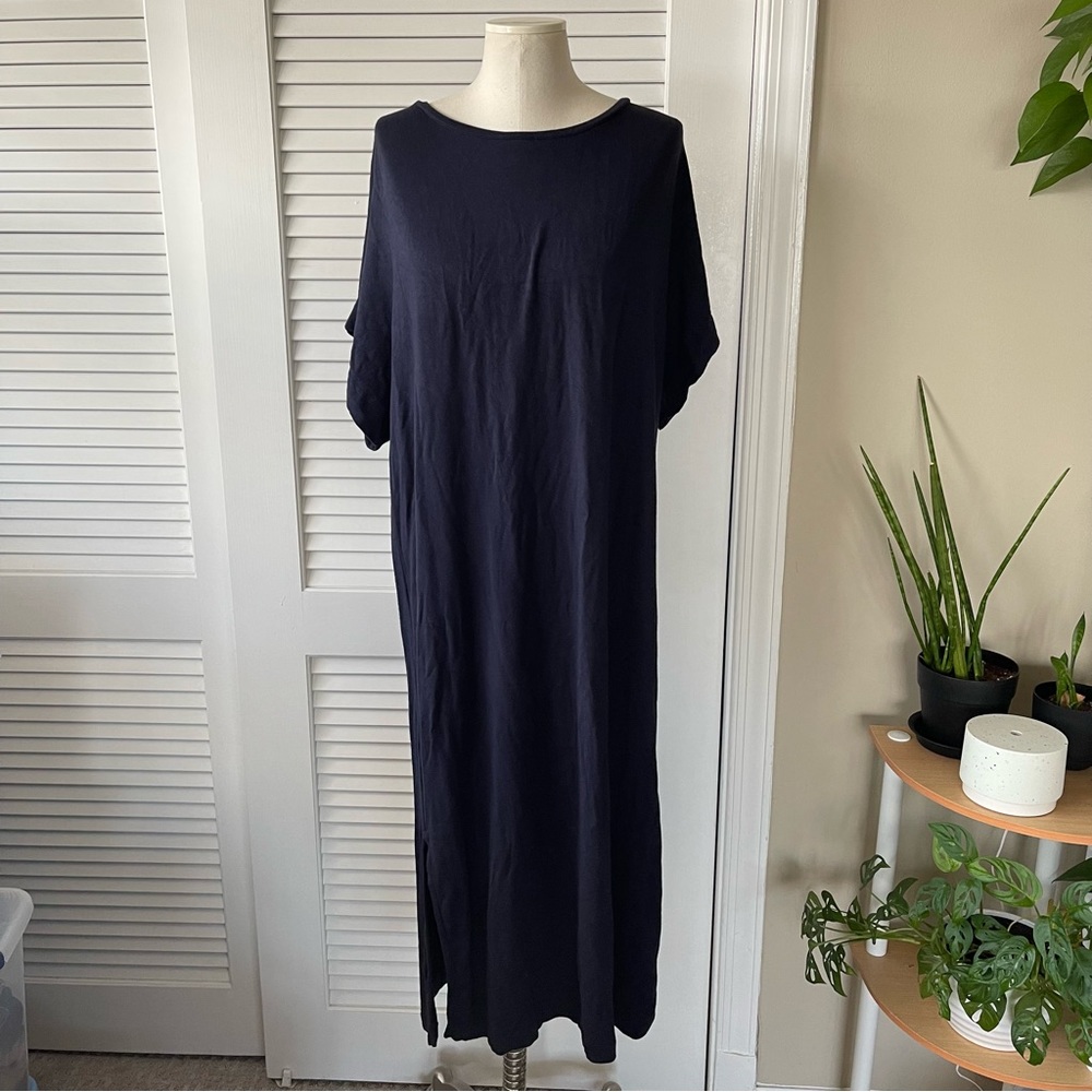 Lou & Grey Navy Blue Signature Soft Dolman Sleeve Midi Dress